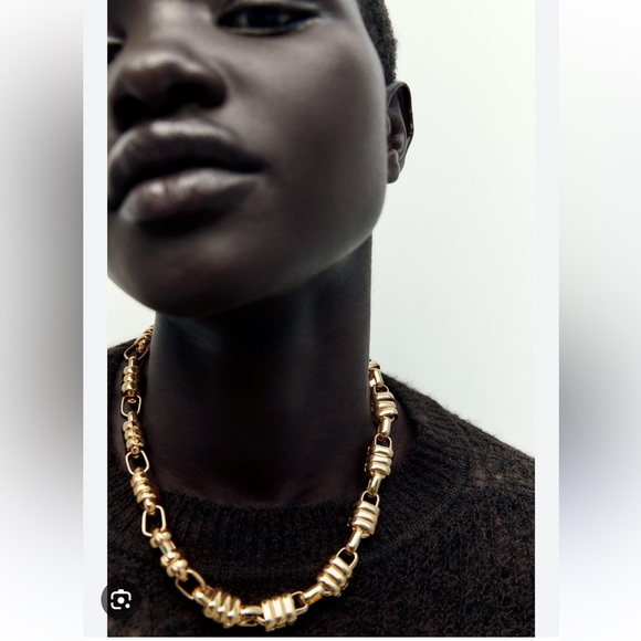 CHAIN WITH LINKS - Silver | ZARA - Picture 1 of 2